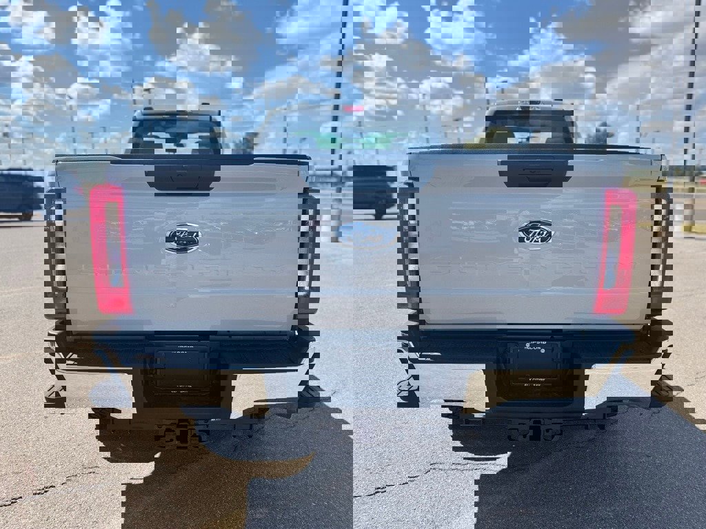 New 2026 Ford F350 XL image 7