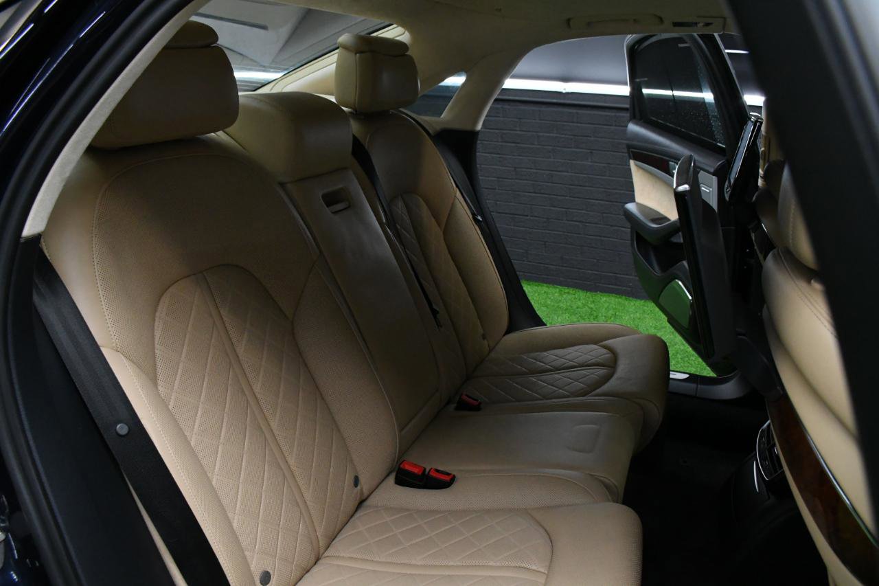 Used 2013 Audi S8 AWD/4WD image 37