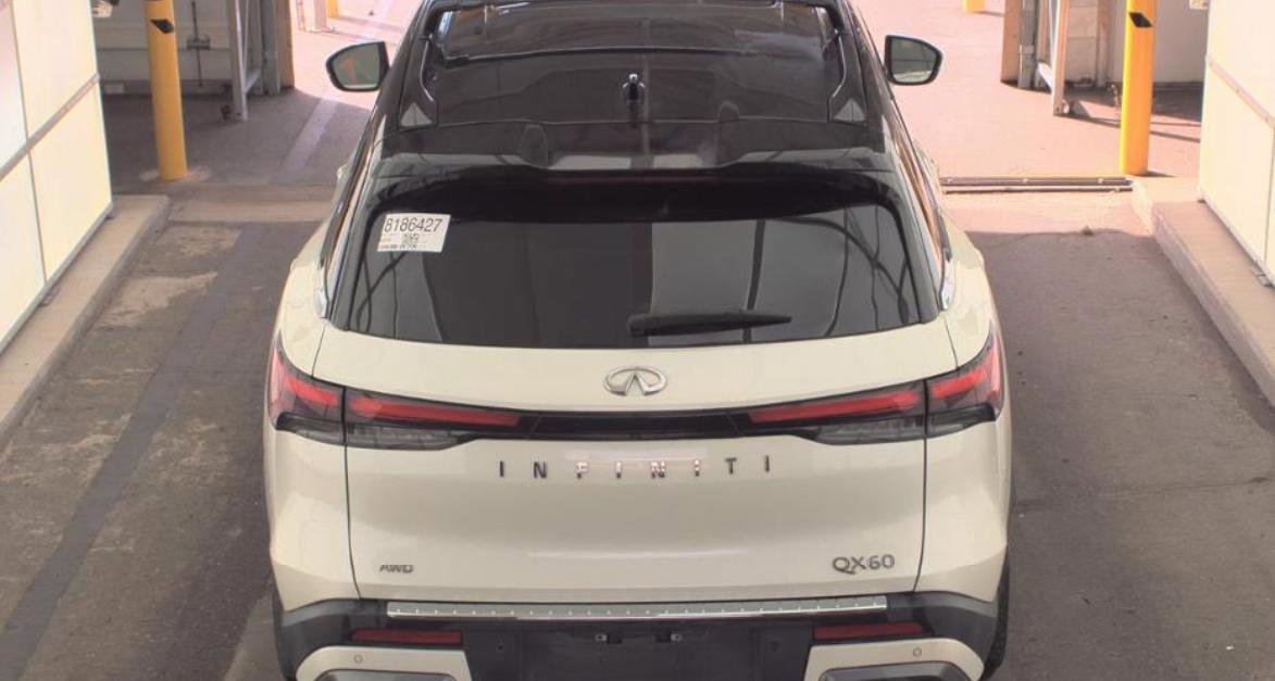 Certified 2023 INFINITI QX60 Autograph image 6