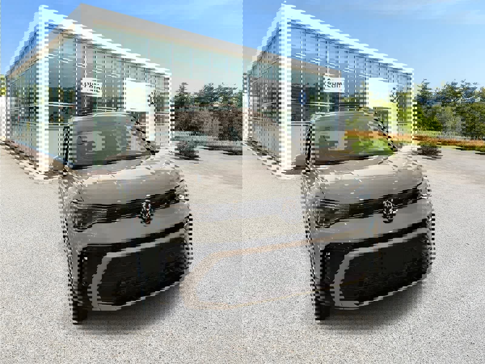 New 2026 Volkswagen Taos SE image 4