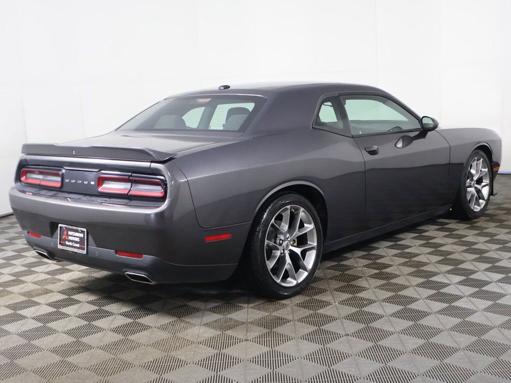 Used 2022 Dodge Challenger GT image 7