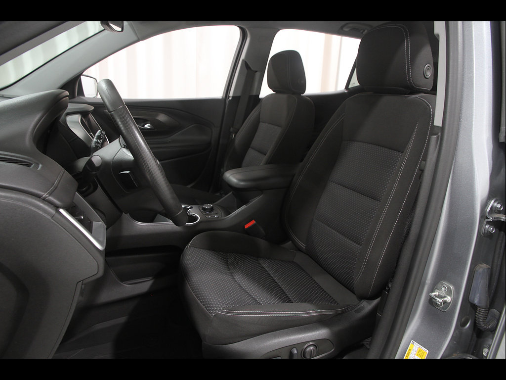 Certified 2023 GMC Terrain SLE w/ Driver Convenience Package FWD image 5