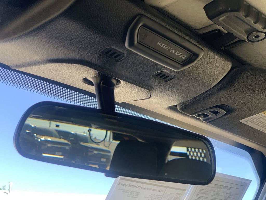 Used 2021 Jeep Wrangler Unlimited Sport image 17