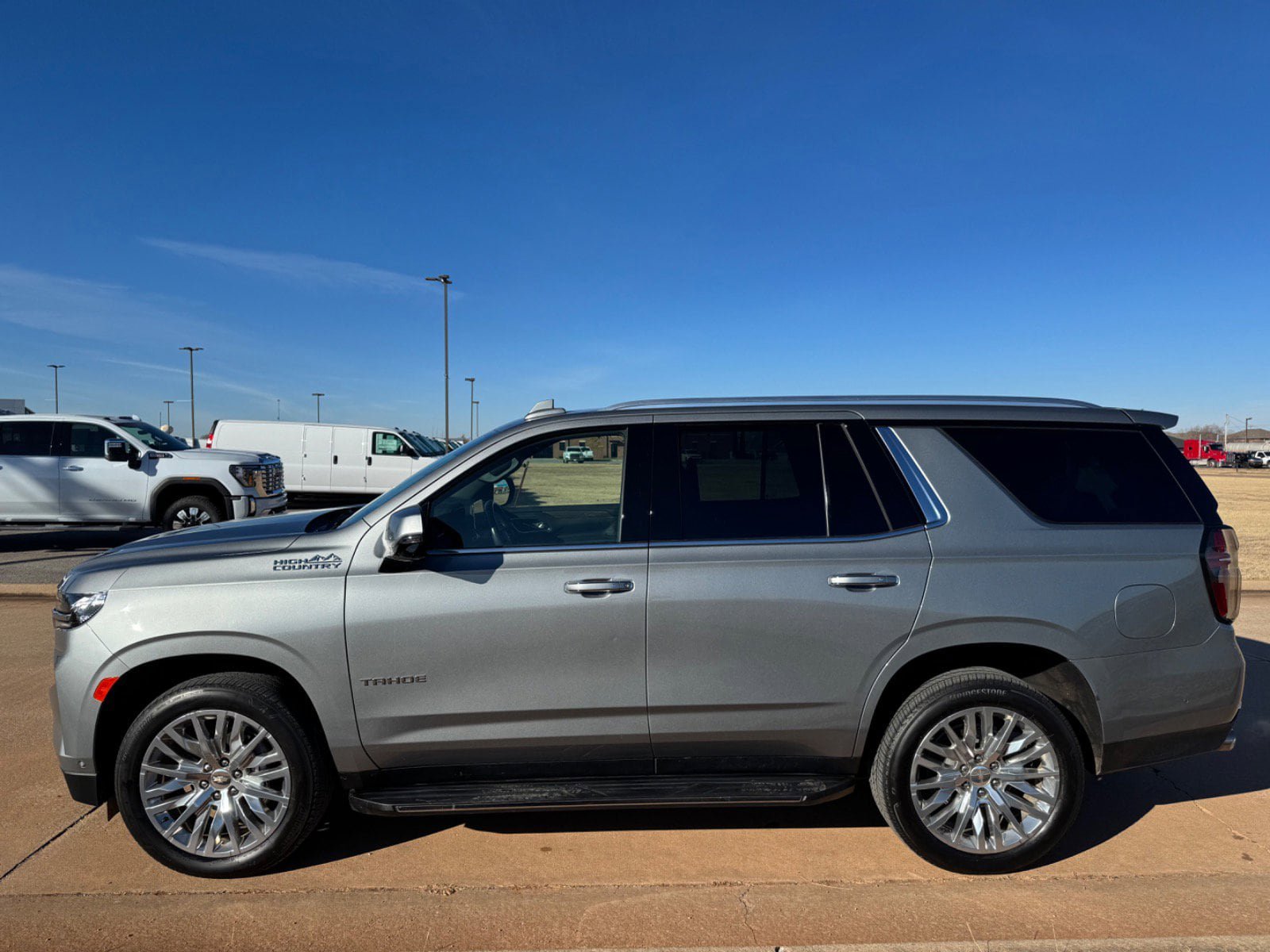 Used 2023 Chevrolet Tahoe High Country w/ Advanced Technology Package AWD/4WD image 5