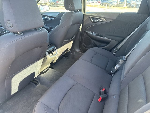 Used 2025 Chevrolet Malibu LT image 16