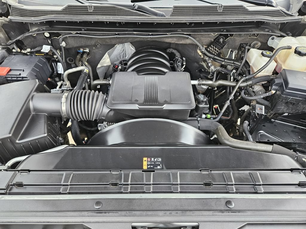 Used 2025 Chevrolet Silverado 3500 W/T AWD/4WD image 30