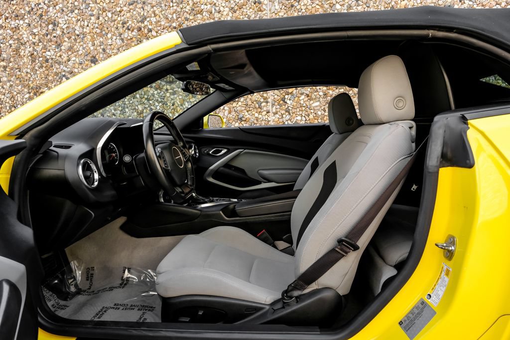 Used 2018 Chevrolet Camaro LT w/ RS Package RWD image 5