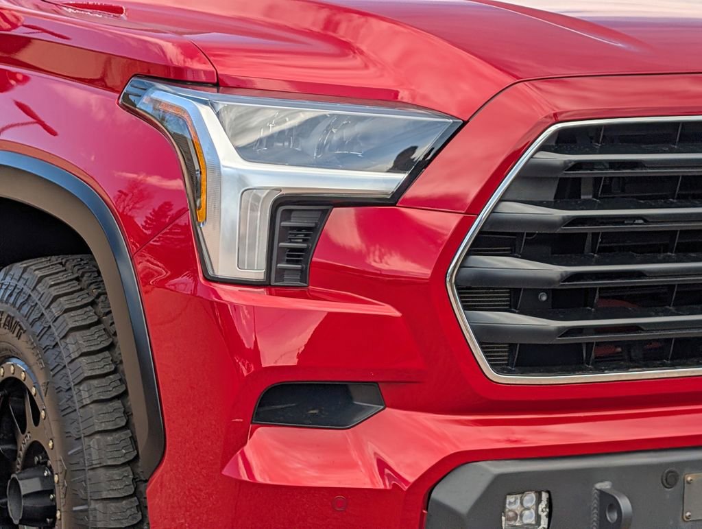 Used 2023 Toyota Sequoia SR5 w/ SR5 Premium Package image 8