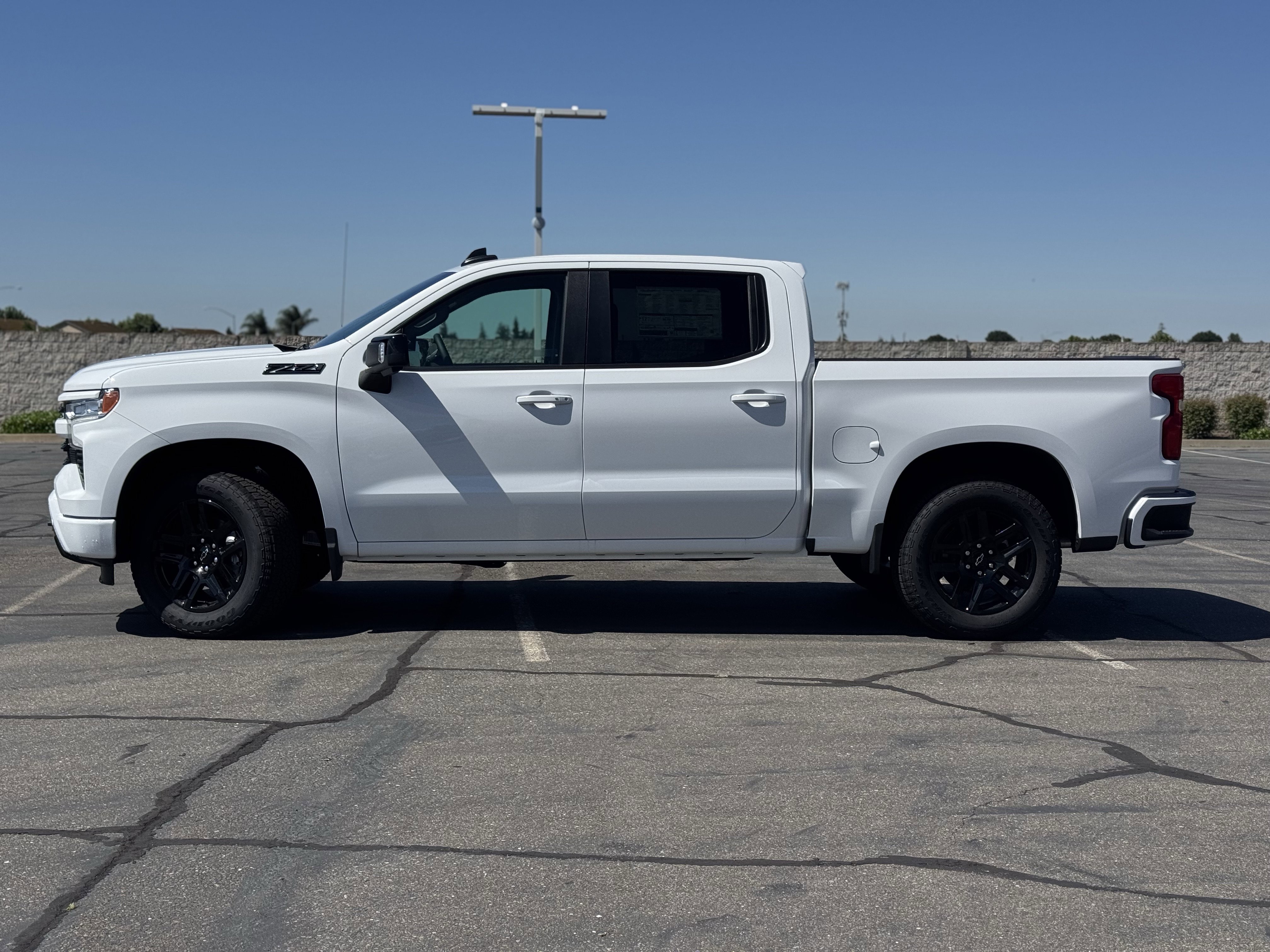 New 2026 Chevrolet Silverado 1500 RST w/ RST All Star Premium Package AWD/4WD image 4