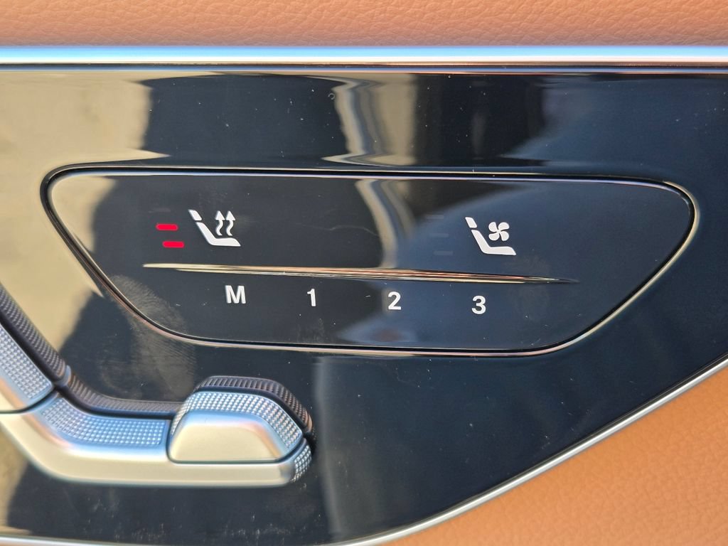 New 2026 Mercedes-Benz E 350 4MATIC Sedan image 16