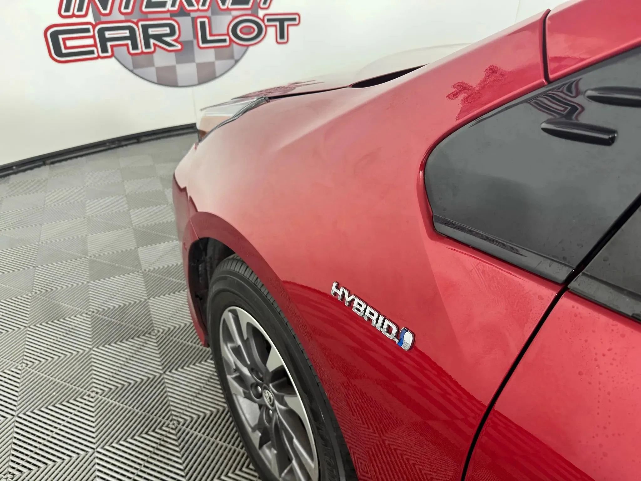 Used 2019 Toyota Prius XLE FWD image 26