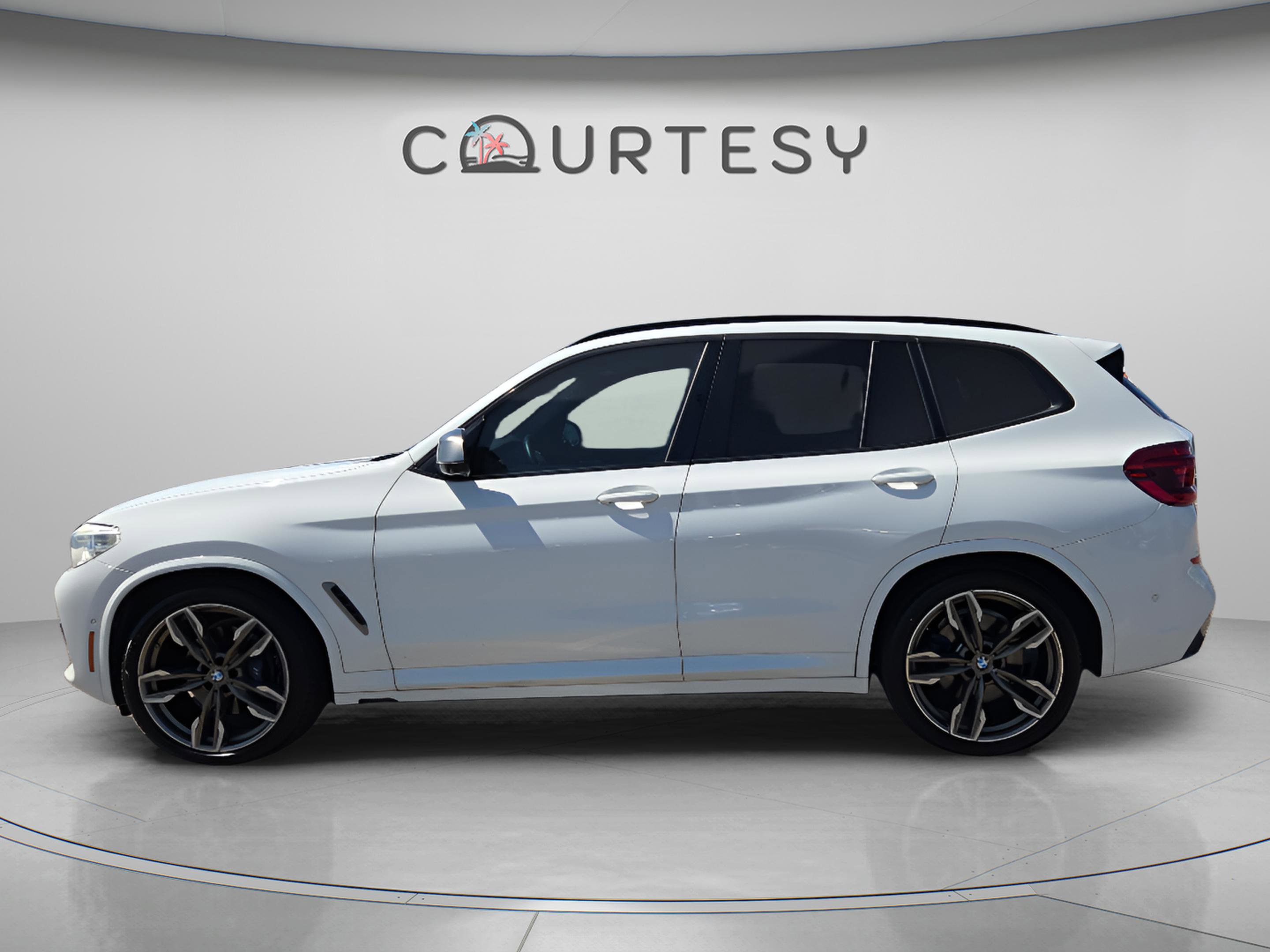 Used 2018 BMW X3 M40i w/ Premium Package AWD/4WD image 2