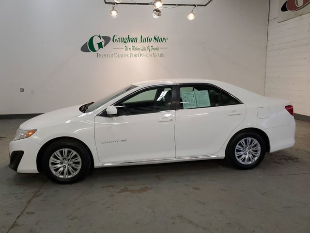 Used 2012 Toyota Camry LE image 3