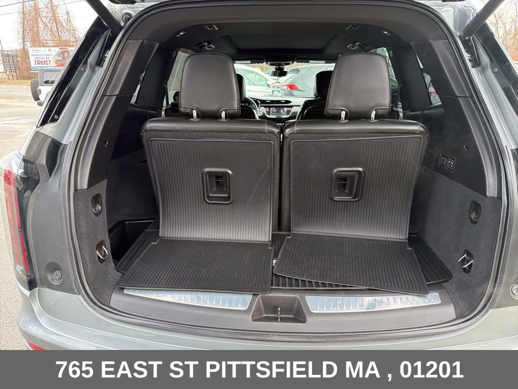 Used 2024 Cadillac XT6 Sport w/ Technology Package AWD/4WD image 24
