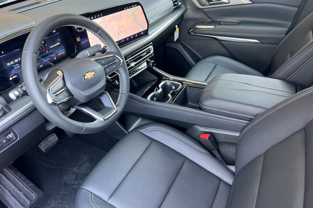 New 2026 Chevrolet Traverse LT AWD/4WD image 7