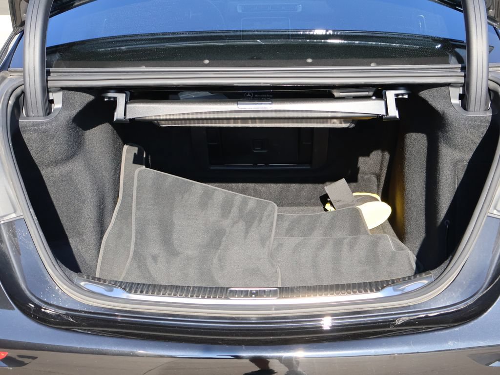 Certified 2022 Mercedes-Benz S 500 4MATIC image 17