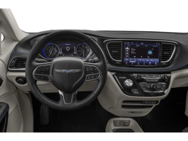 Certified 2022 Chrysler Pacifica Pinnacle FWD image 7