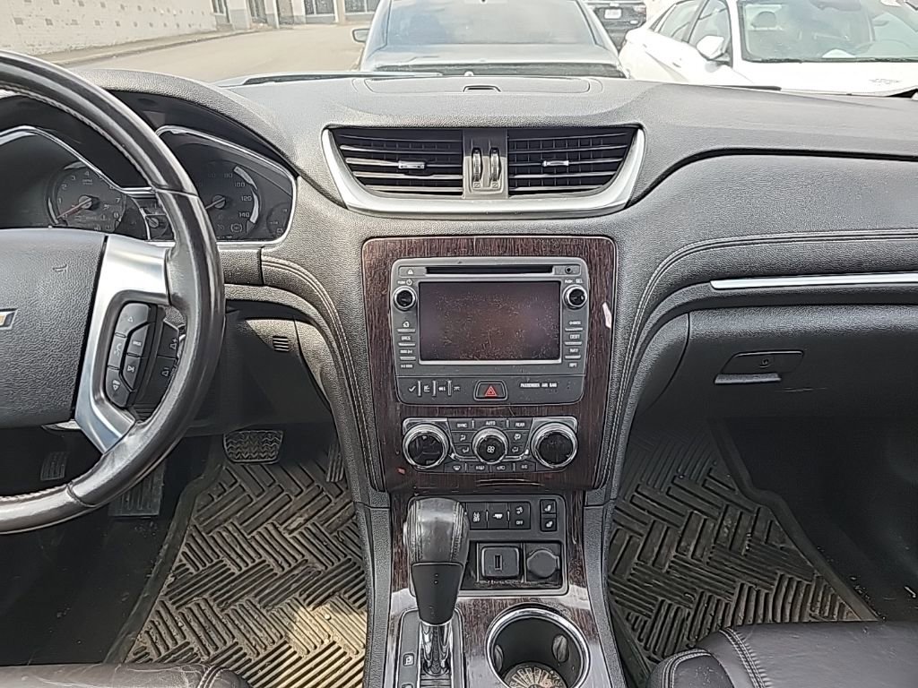 Used 2016 Chevrolet Traverse LT image 7