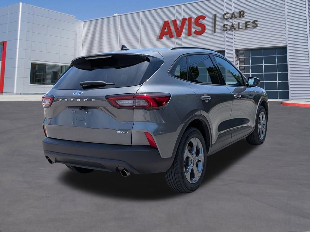 Used 2025 Ford Escape ST-Line AWD/4WD image 6