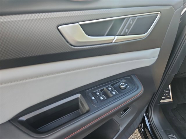 New 2026 Volkswagen Atlas Peak Edition image 11