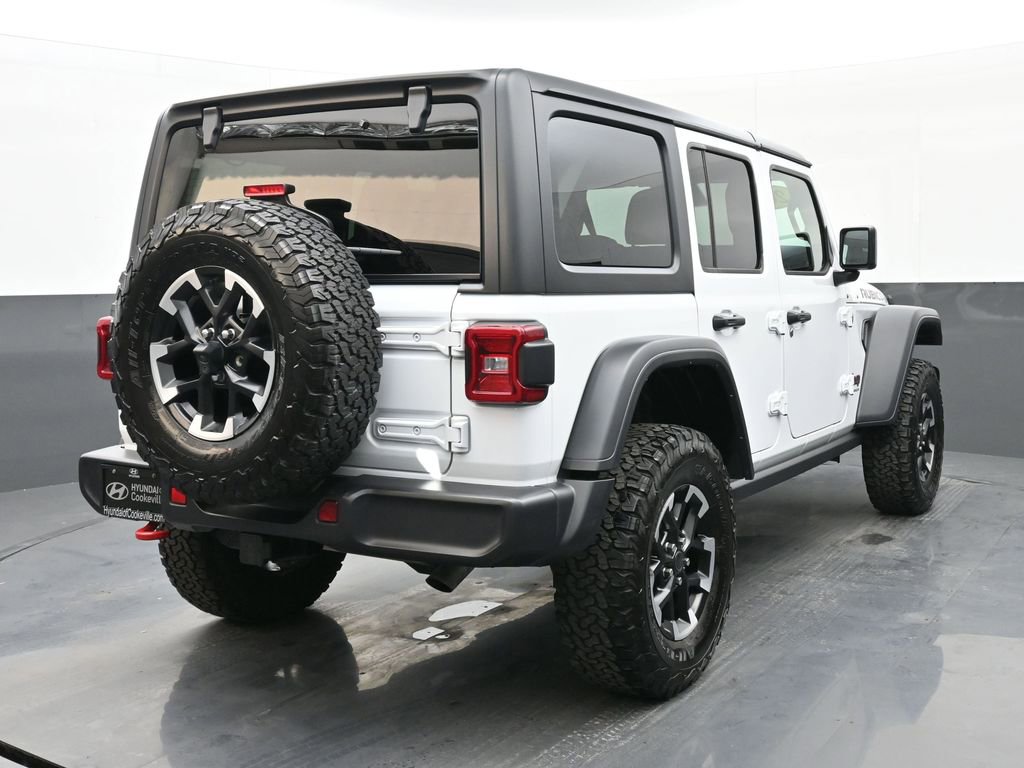Used 2025 Jeep Wrangler Unlimited Rubicon image 3