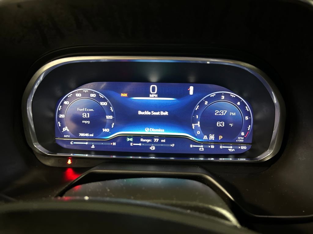 Used 2023 Chevrolet Suburban Premier image 16