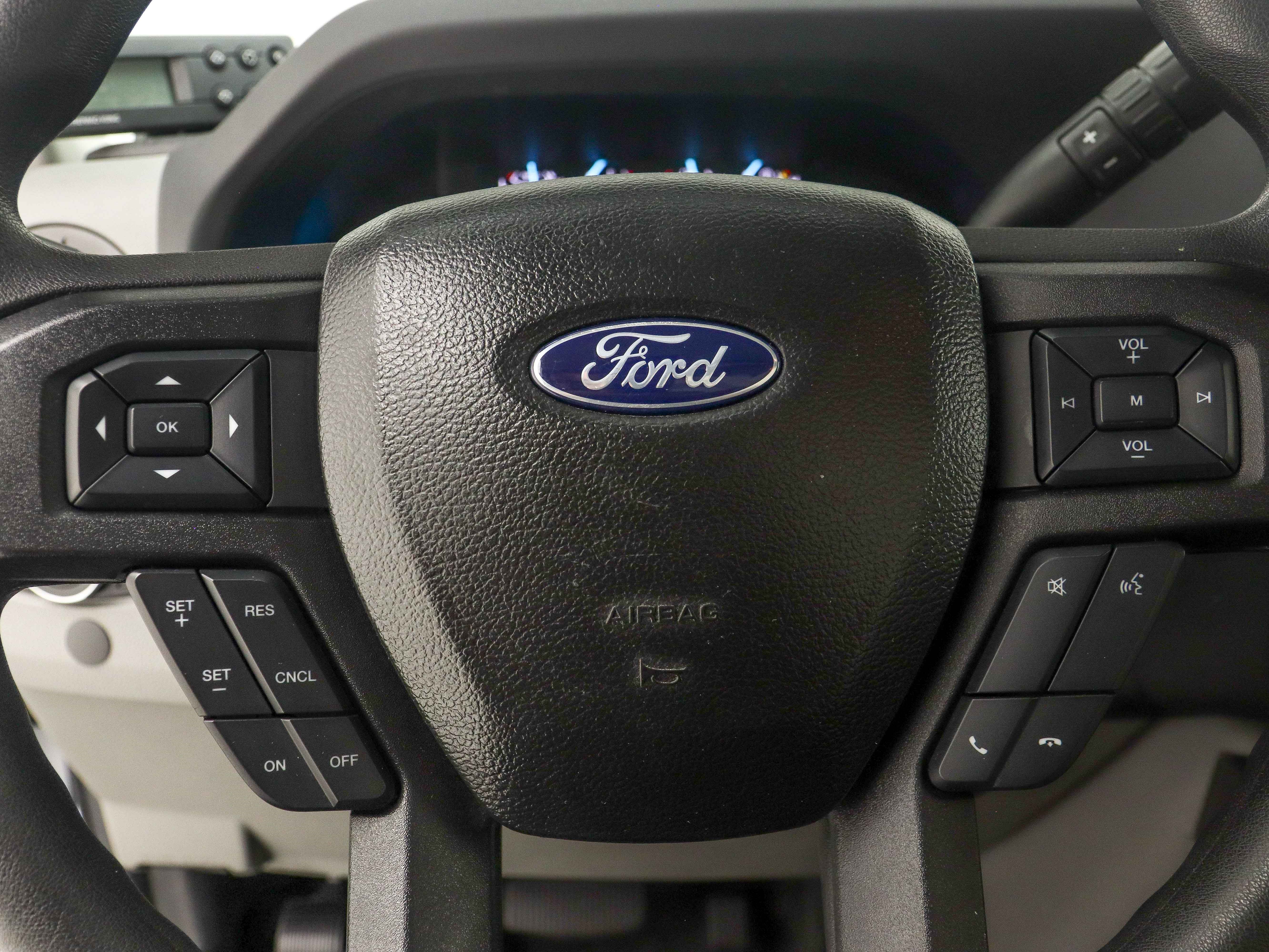 Used 2023 Ford E-350 and Econoline 350 Super Duty w/ Power Windows & Locks Group RWD image 19