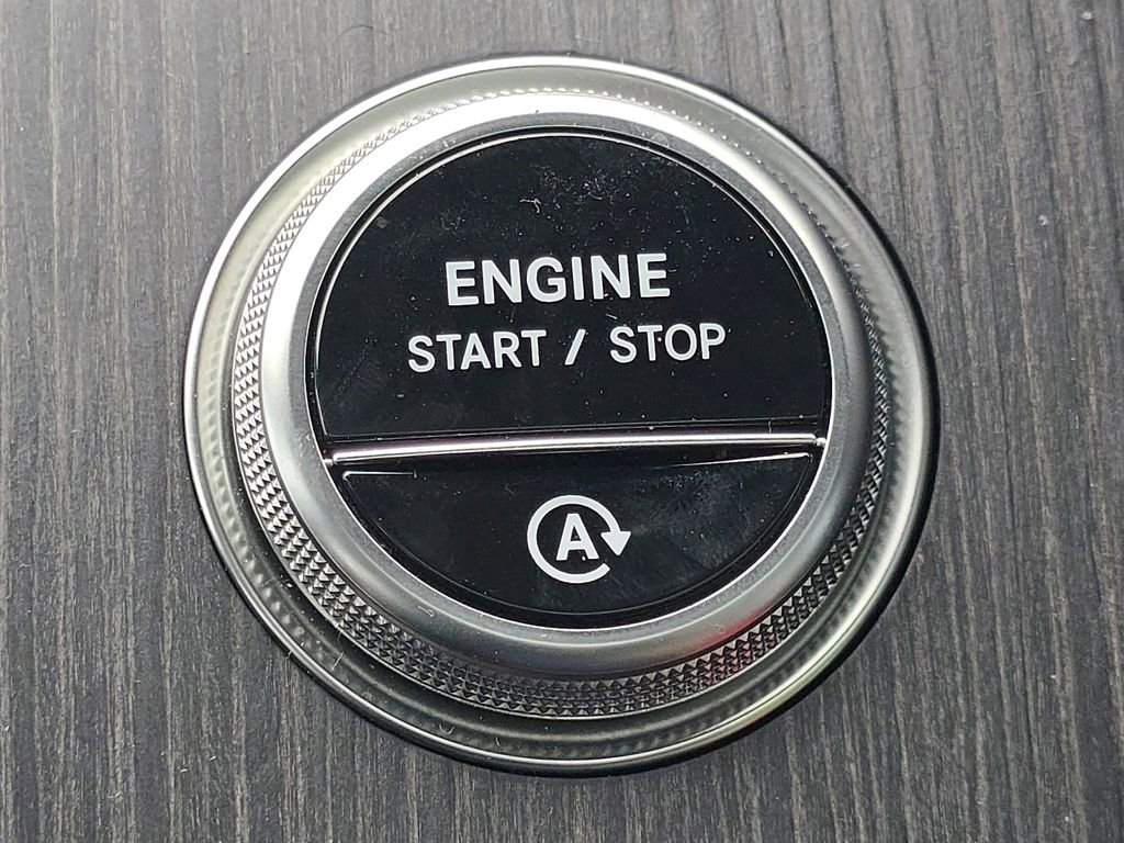 Certified 2026 Mercedes-Benz GLC 300 4MATIC image 38