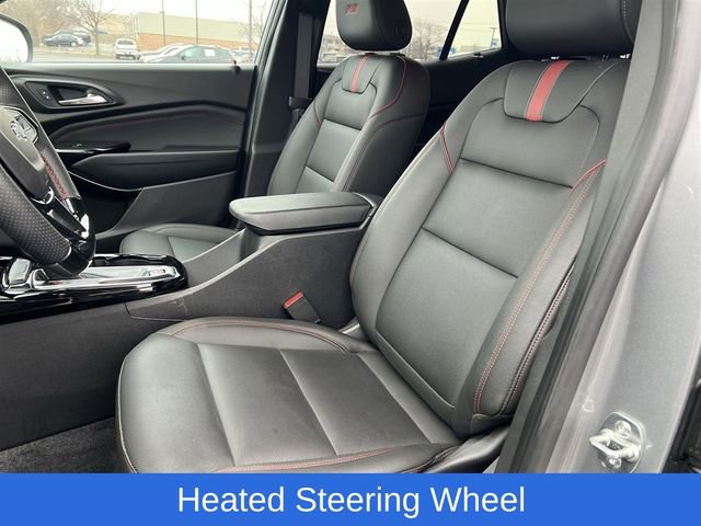 Certified 2025 Chevrolet Trax RS w/ Driver Confidence Package image 18
