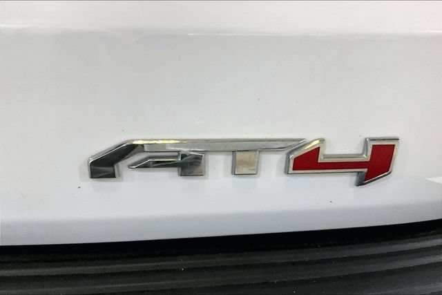 Certified 2023 GMC Yukon XL AT4 w/ AT4 Premium Plus Package AWD/4WD image 26