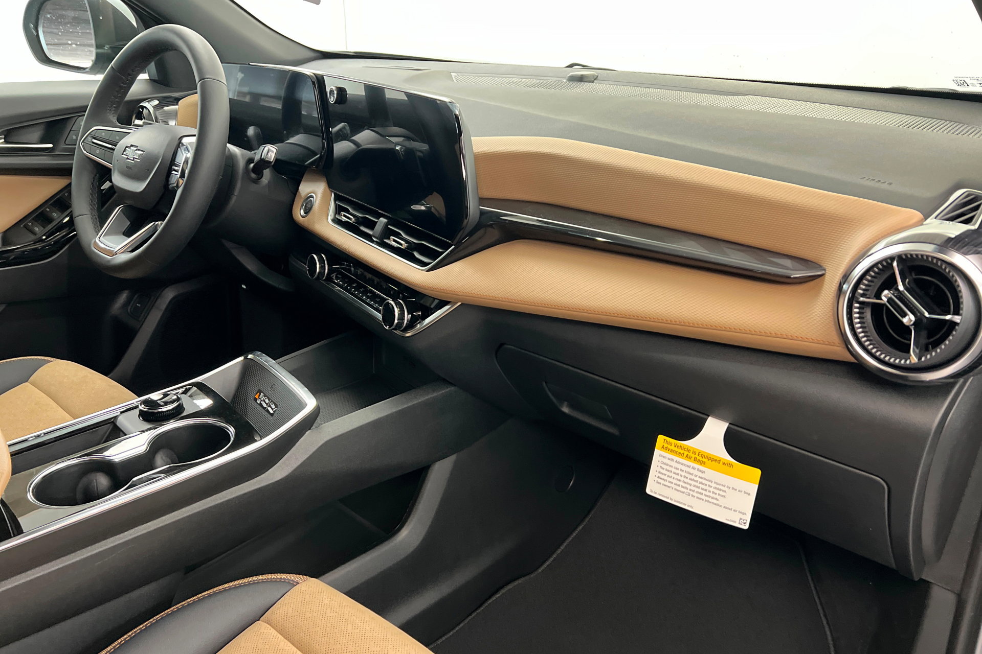 New 2026 Chevrolet Equinox ACTIV w/ Convenience Package III image 25