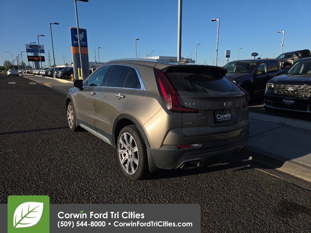 Used 2020 Cadillac XT4 Premium Luxury AWD/4WD image 9