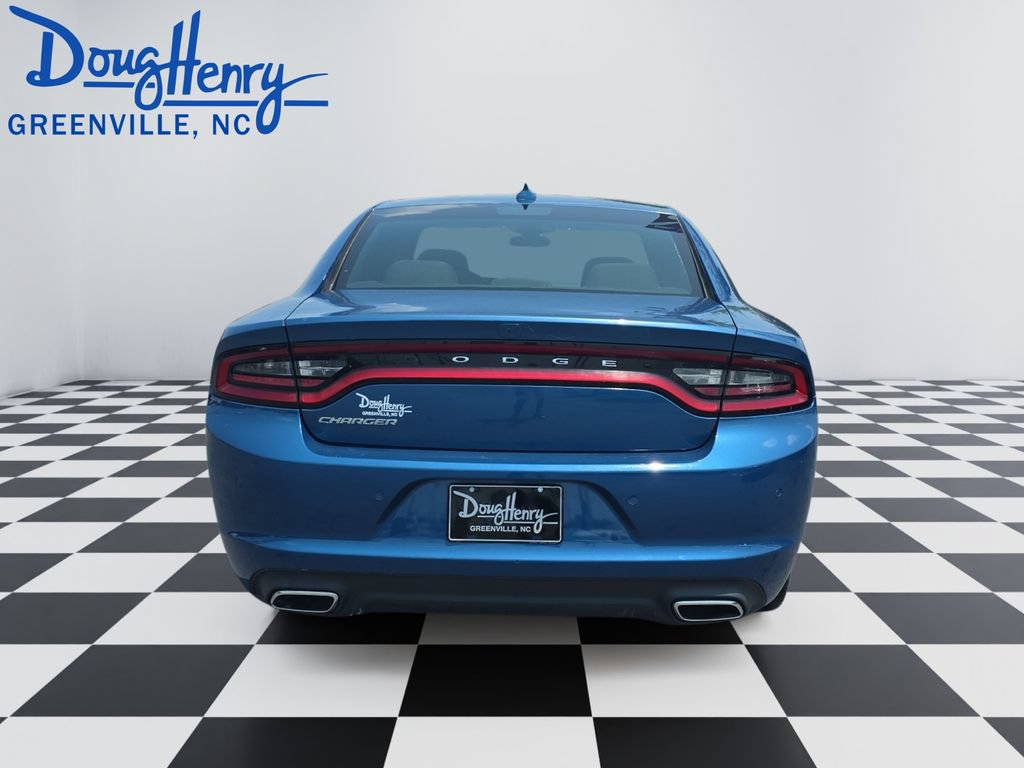 Used 2023 Dodge Charger SXT RWD image 4
