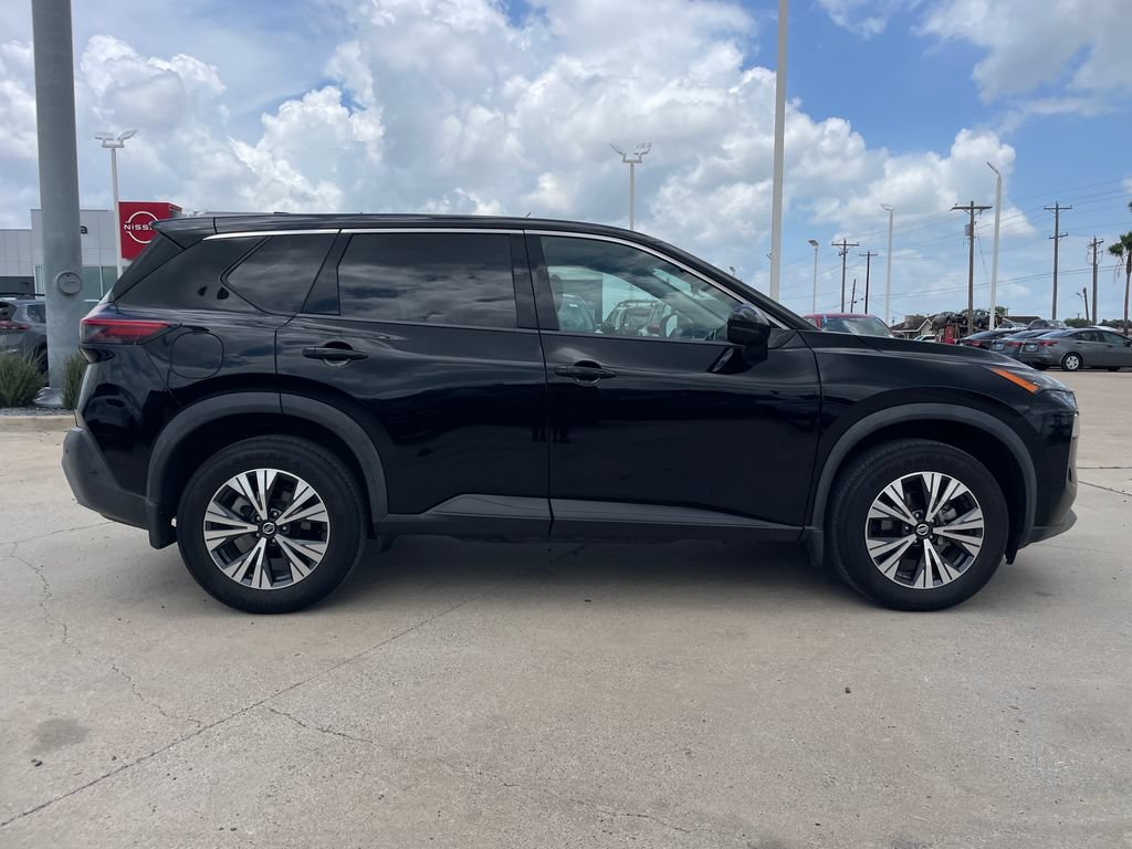 Certified 2021 Nissan Rogue SV FWD image 6