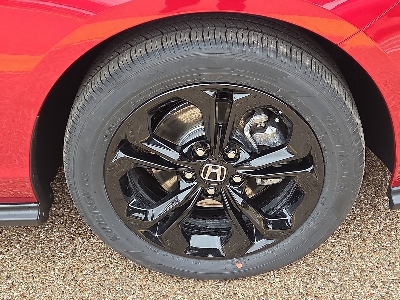 New 2025 Honda Accord SE image 6