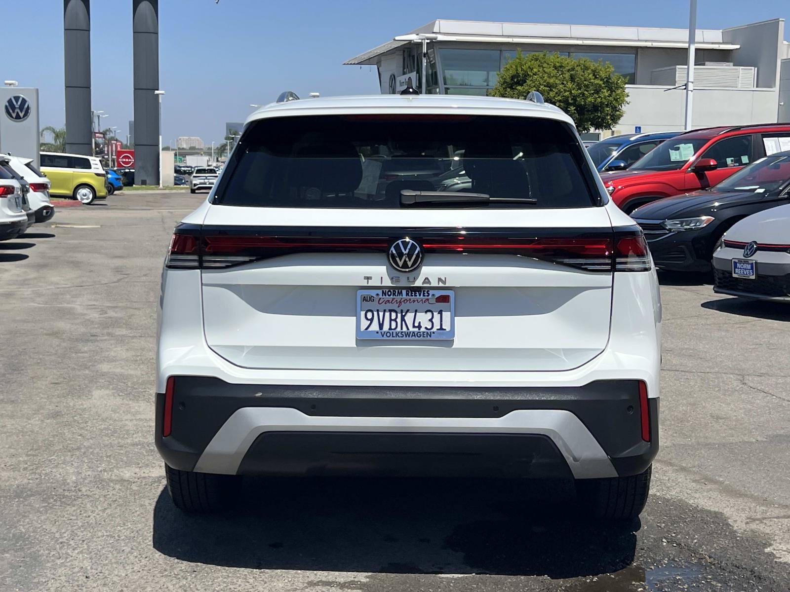 Certified 2025 Volkswagen Tiguan S FWD image 24