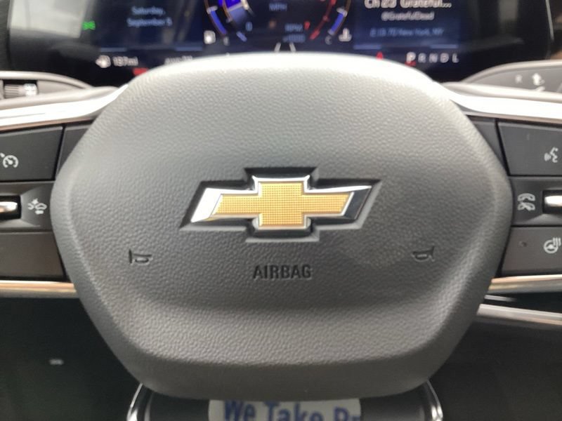 New 2027 Chevrolet Equinox LT w/ Convenience Package II AWD/4WD image 29