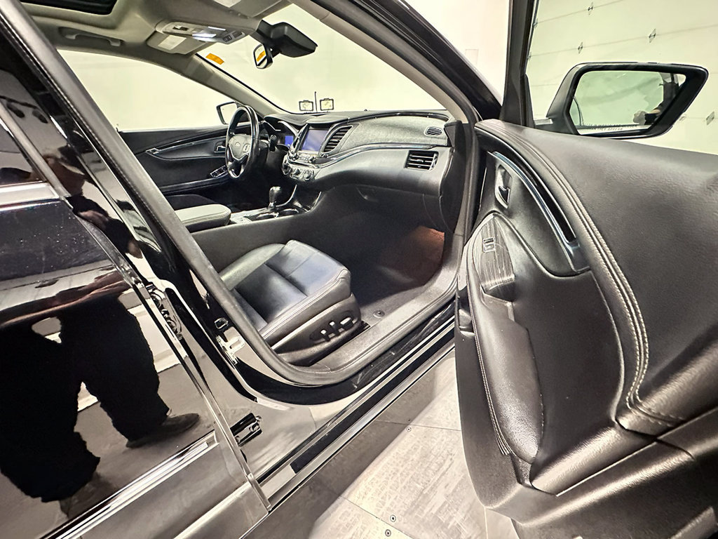 Used 2017 Chevrolet Impala LT w/ Leather Package FWD image 26