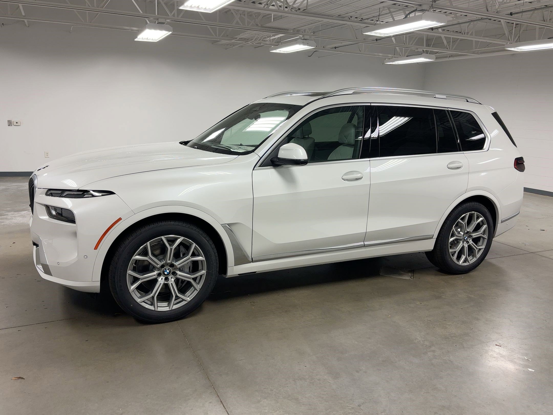 New 2026 BMW X7 xDrive40i w/ Premium Package image 20