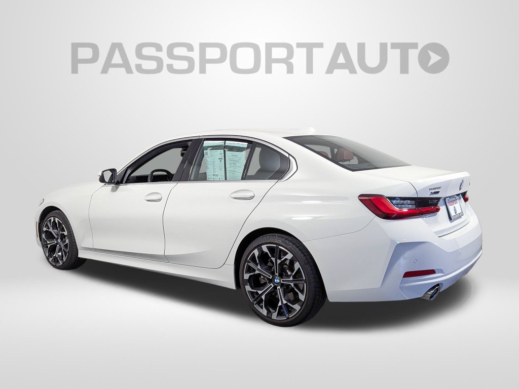 Used 2025 BMW 330i xDrive Sedan w/ M Sport Package AWD/4WD image 3