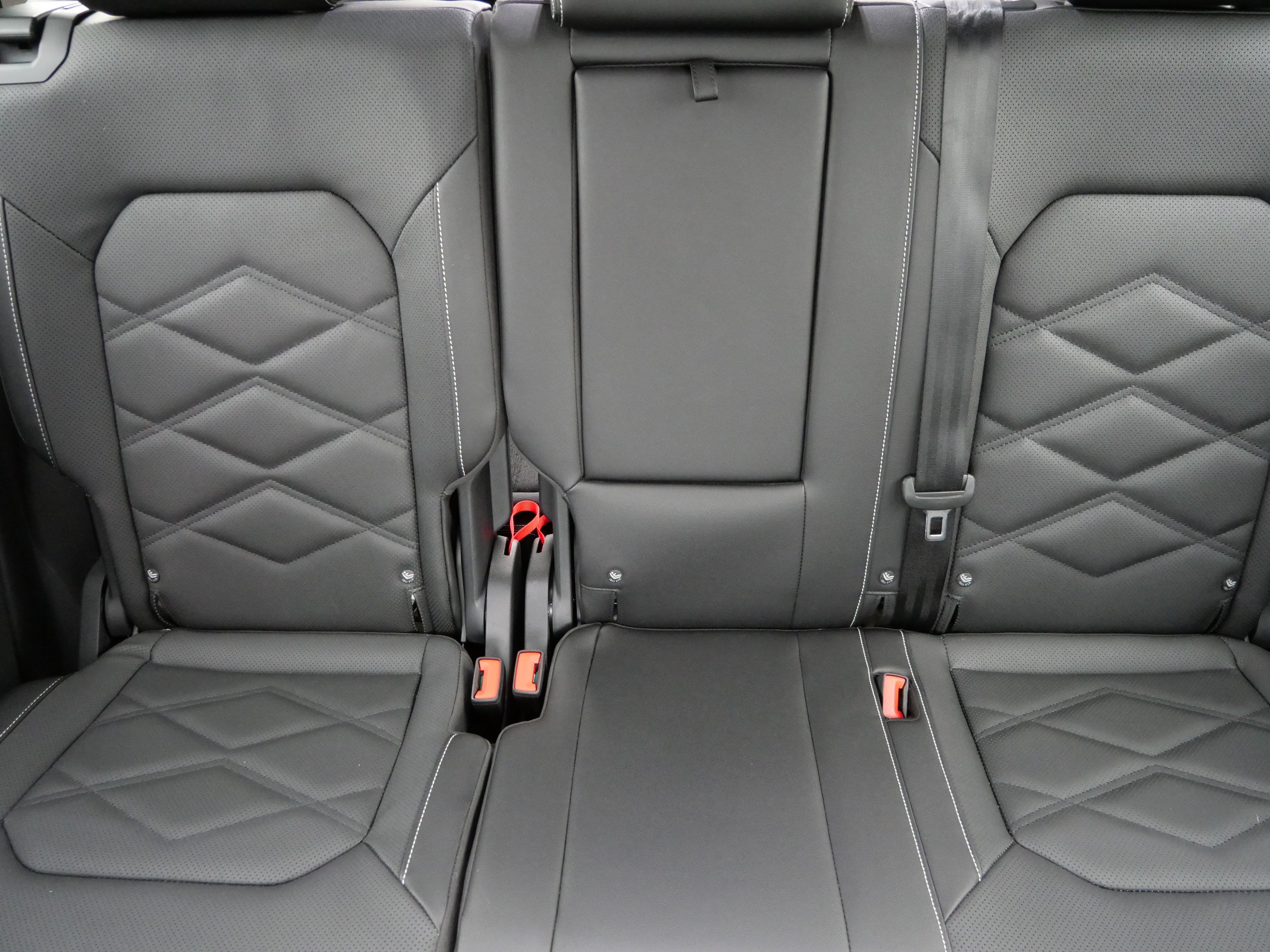 Certified 2026 Volkswagen Atlas SE AWD/4WD image 13