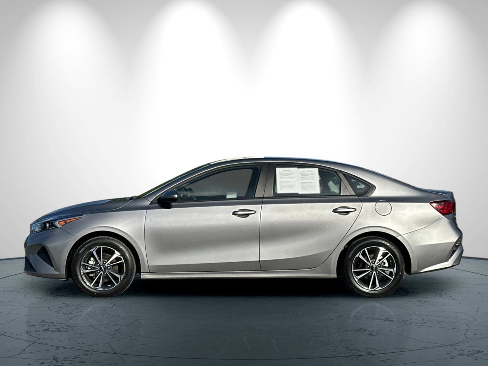 Certified 2024 Kia Forte LXS image 7