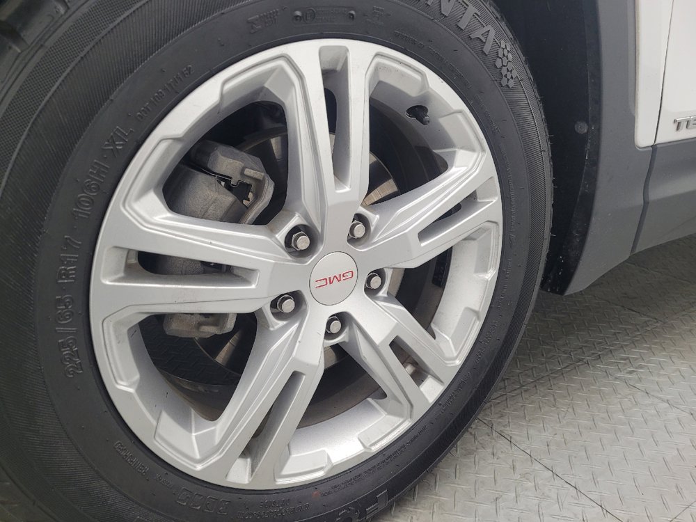 Used 2018 GMC Terrain SLE image 31