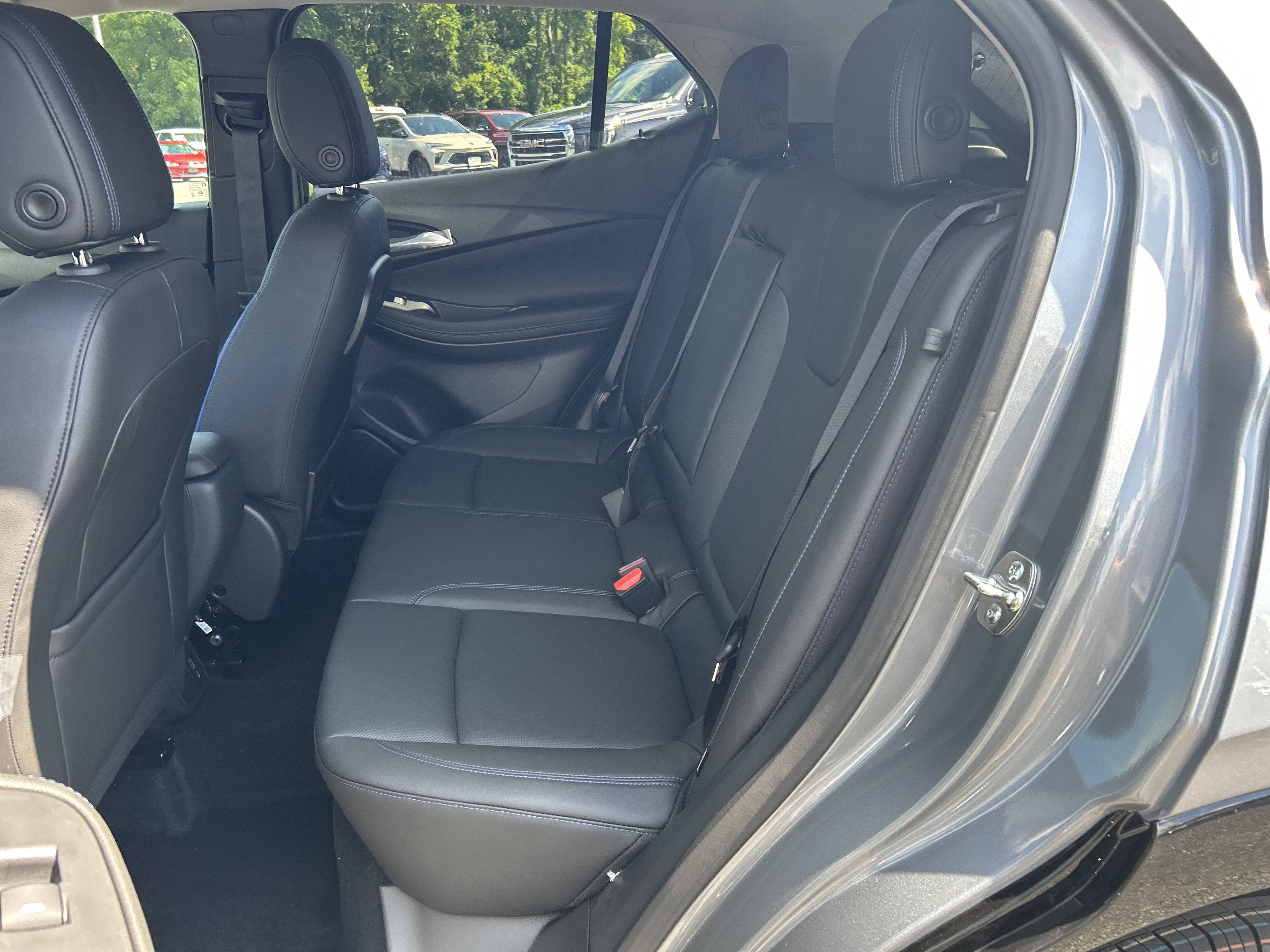 New 2026 Buick Encore GX Sport Touring w/ Advanced Technology Package AWD/4WD image 27