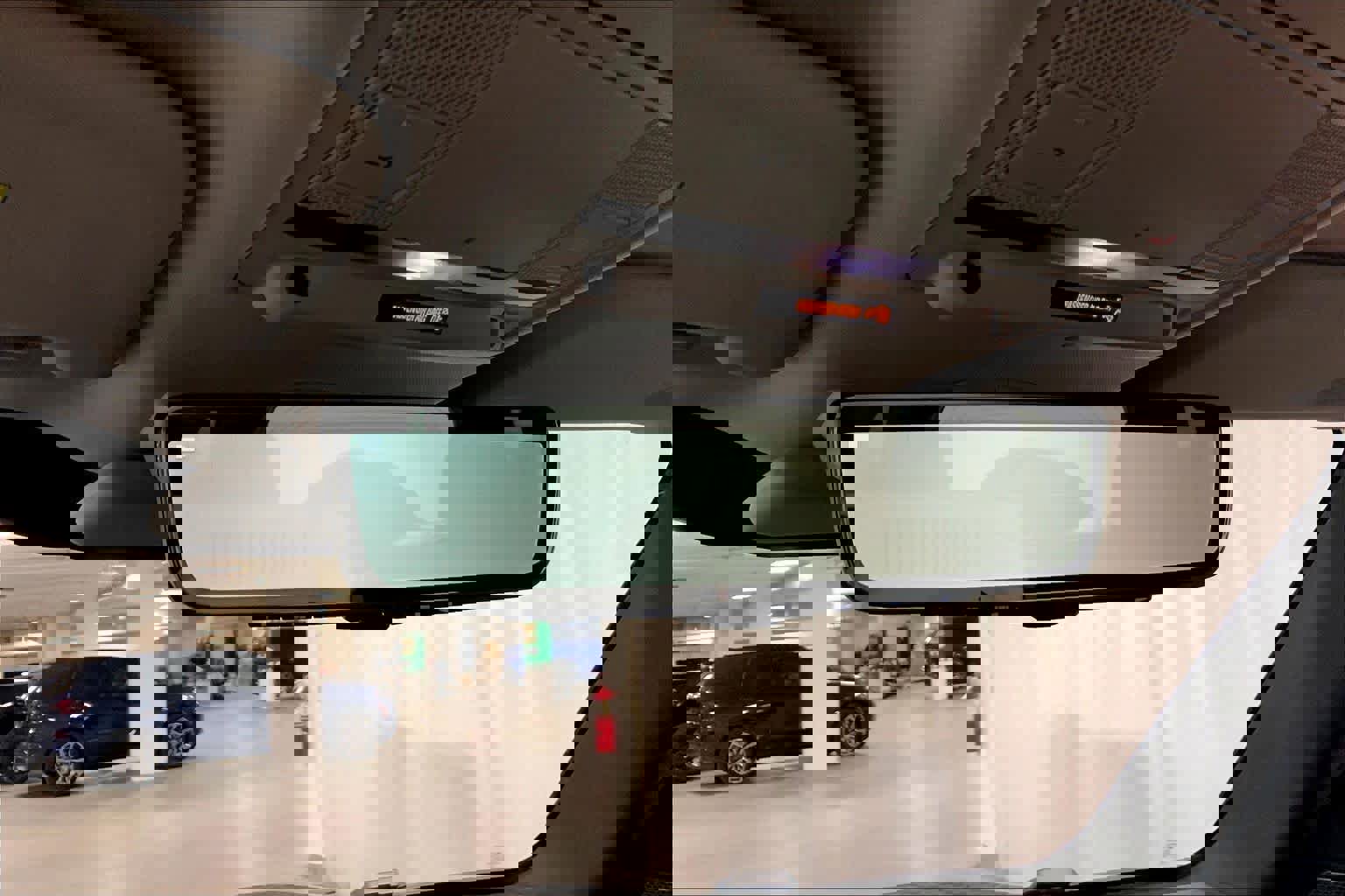 Used 2021 Land Rover Defender 110 image 33