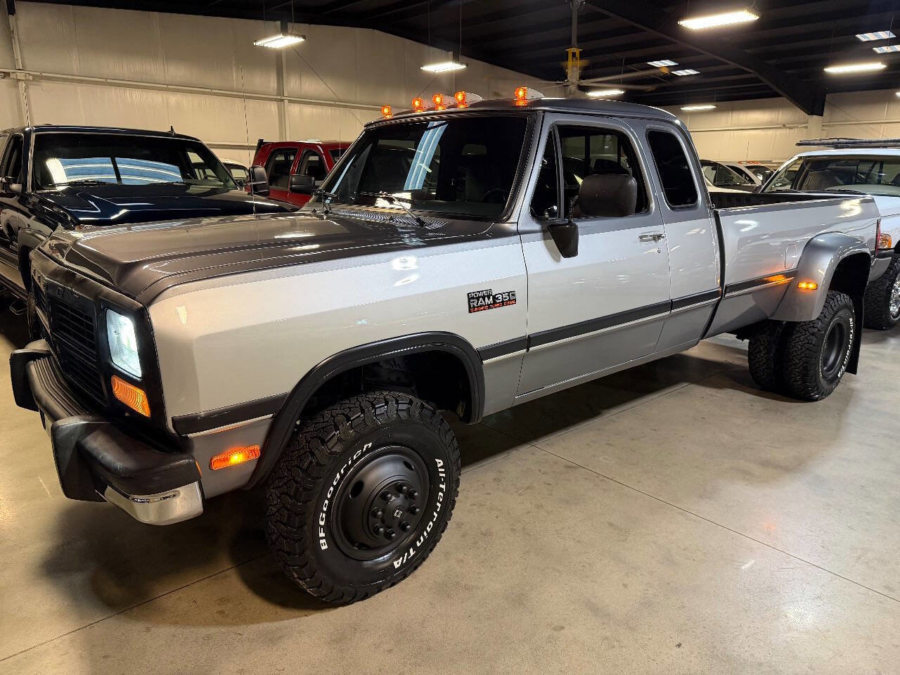 Used 1993 Dodge D/W Truck 350 image 10