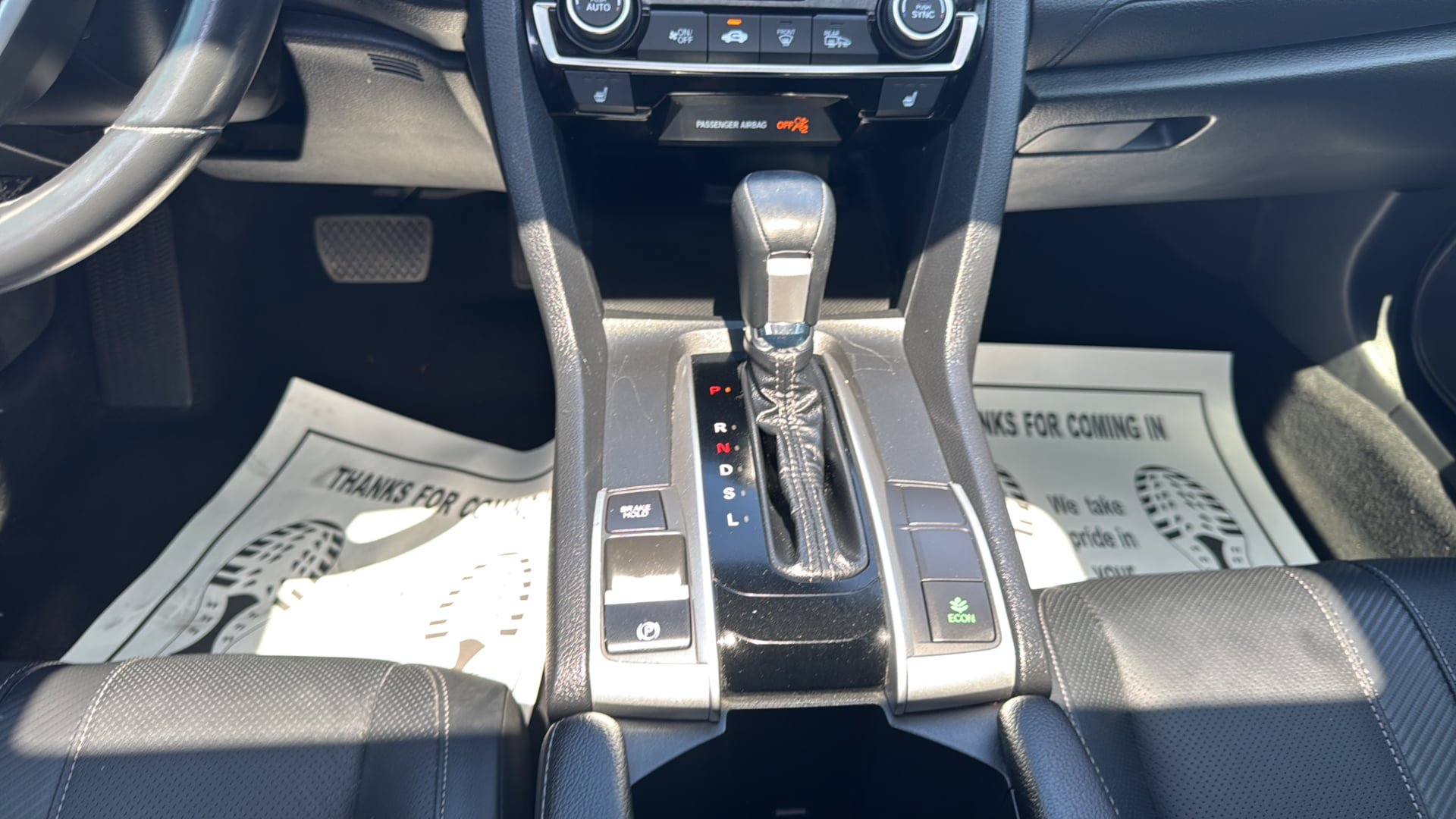 Used 2018 Honda Civic Touring image 23