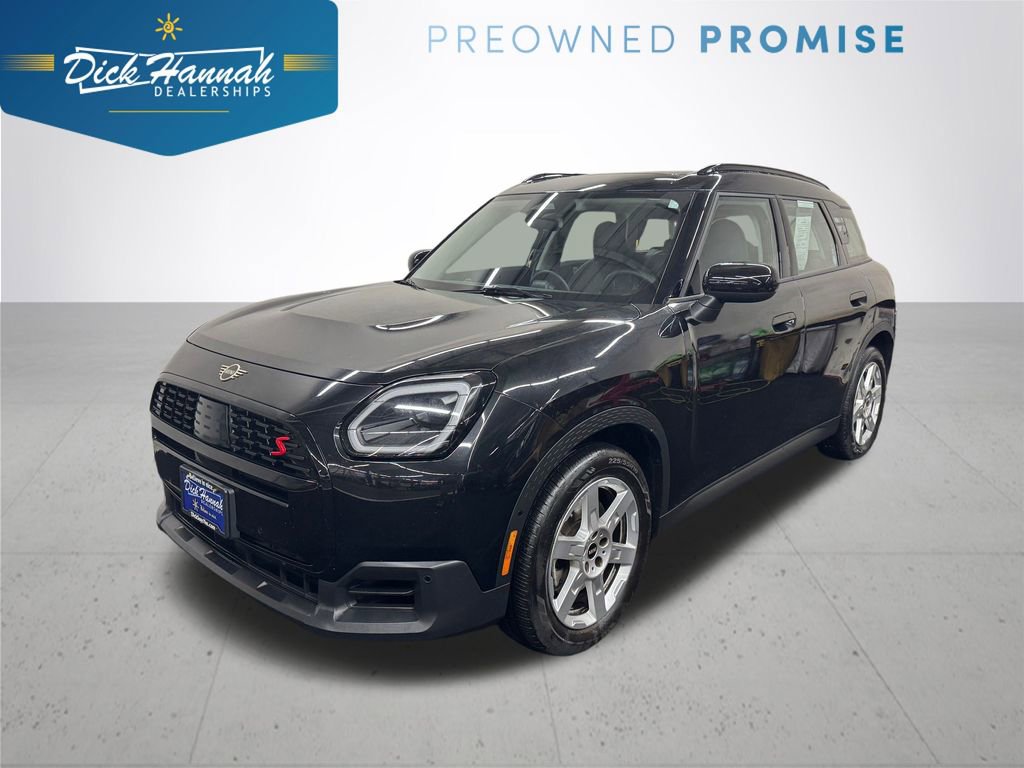 Used 2025 MINI Cooper Countryman S image 1