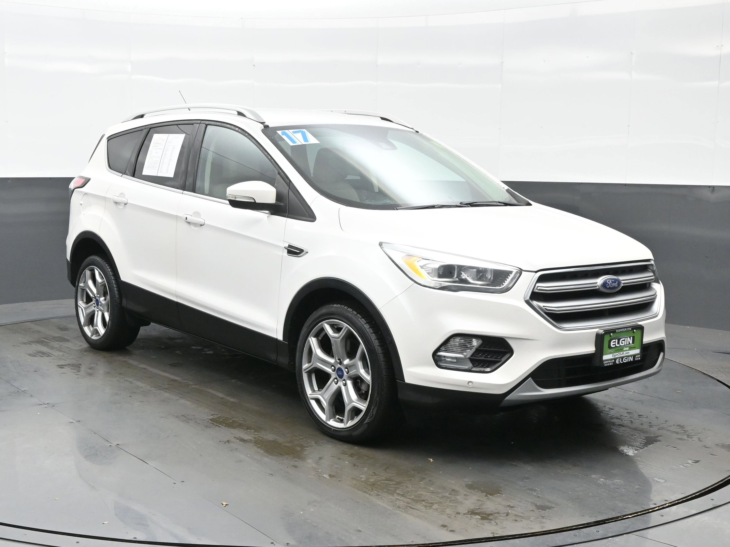 Used 2017 Ford Escape Titanium w/ Equipment Group 301A image 8