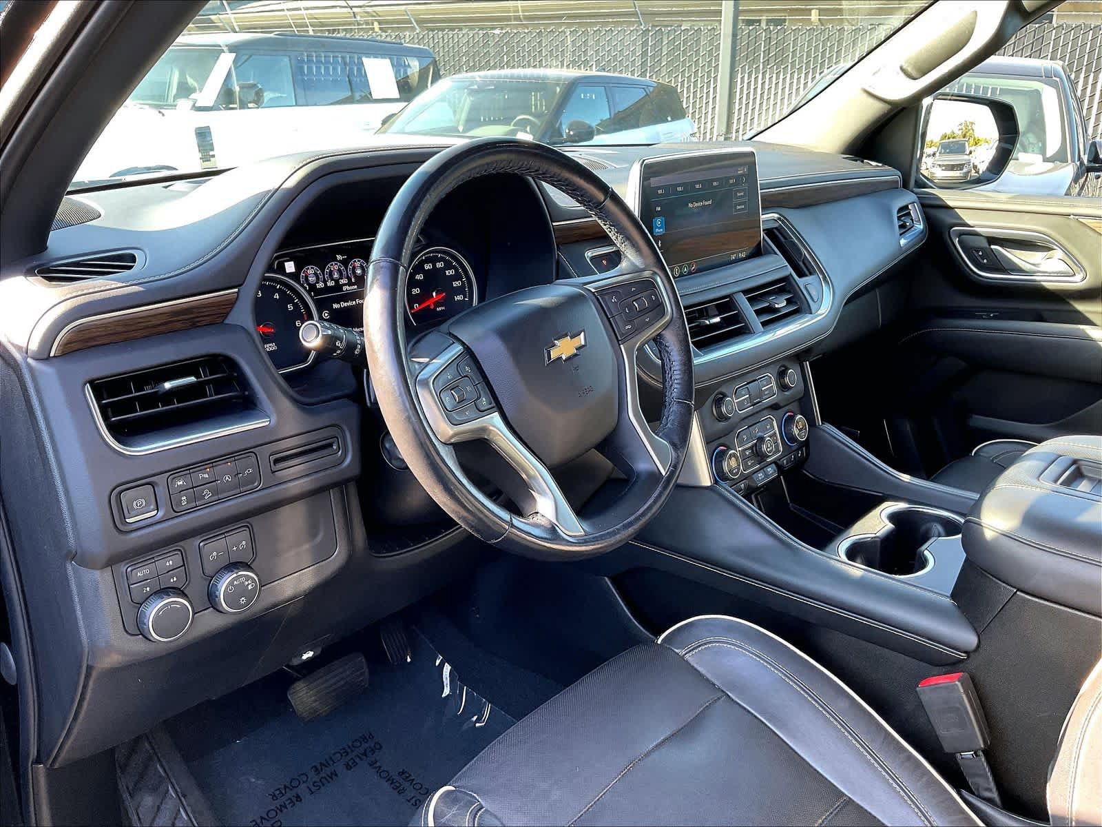 Used 2021 Chevrolet Tahoe Premier AWD/4WD image 19